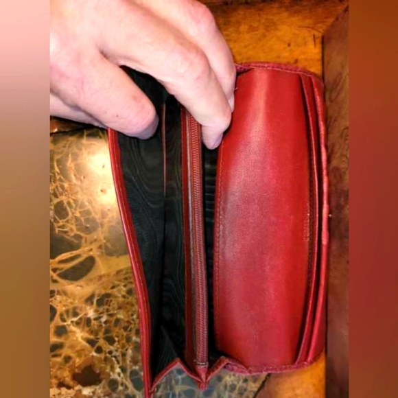 Gucci long wallet in Red - Picture 4 of 10